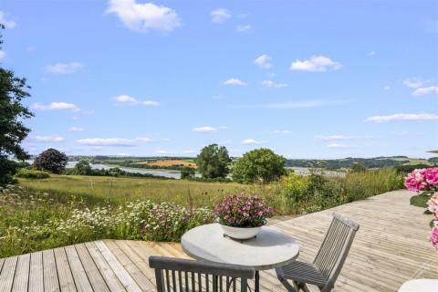 Click the photo for more details of Hewton, Weir Quay, West Devon