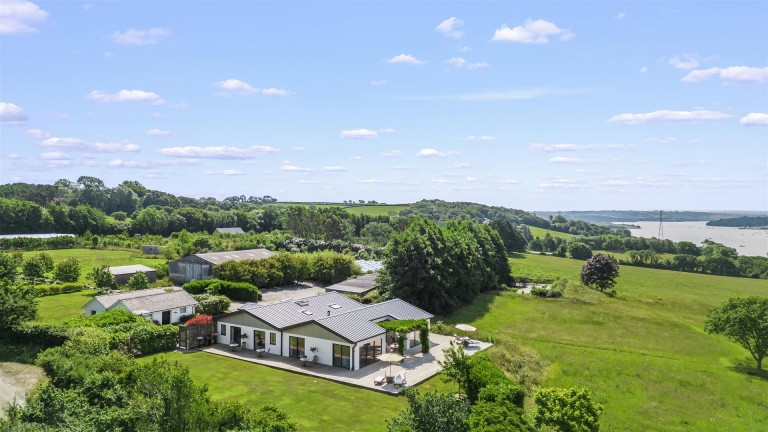 Images for Hewton, Weir Quay, West Devon