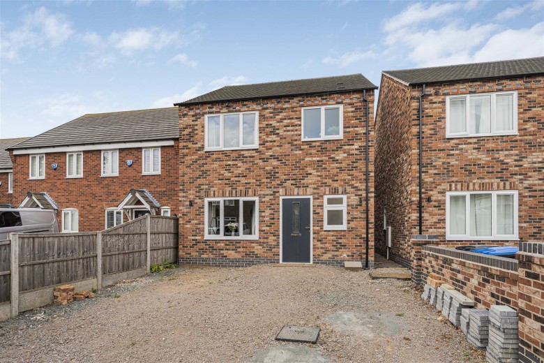 Click the photo for more details of Maino Crescent, Lutterworth, Leicestershire, LE17