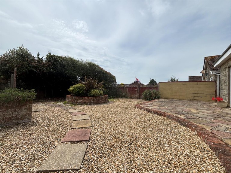 Images for St. Andrews Way, Freshwater