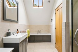 Images for Village Farm, Bassingham, Lincoln