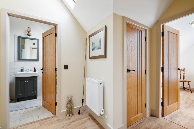 Images for Village Farm, Bassingham, Lincoln