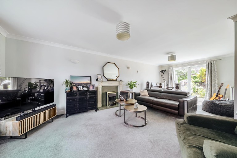 Images for Cox Road, Wellington