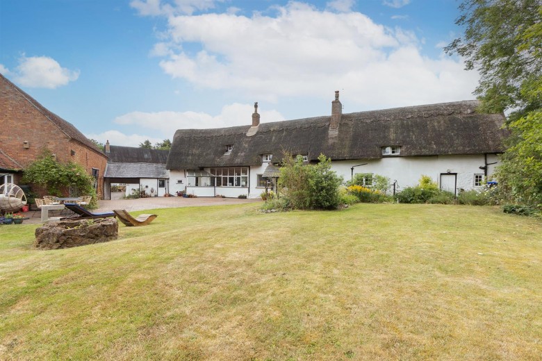 Click the photo for more details of Kilsby Road, Barby, Rugby, CV23