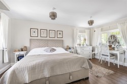 Images for Deans Row, Gayton, NN7