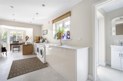 Images for Deans Row, Gayton, NN7