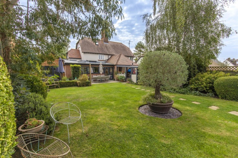 Images for Lower Cottages, Brent Pelham, Buntingford