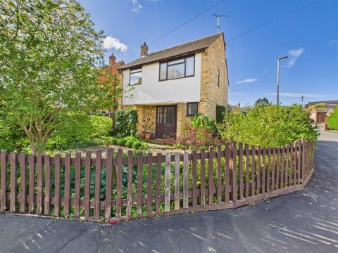 Click the photo for more details of Fairway, Market Harborough