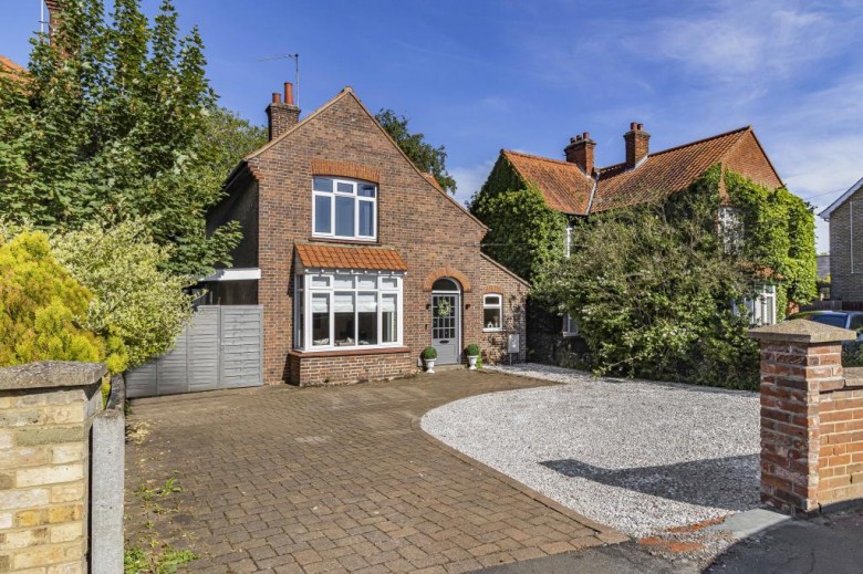 Click the photo for more details of Cambridge Road, Ely