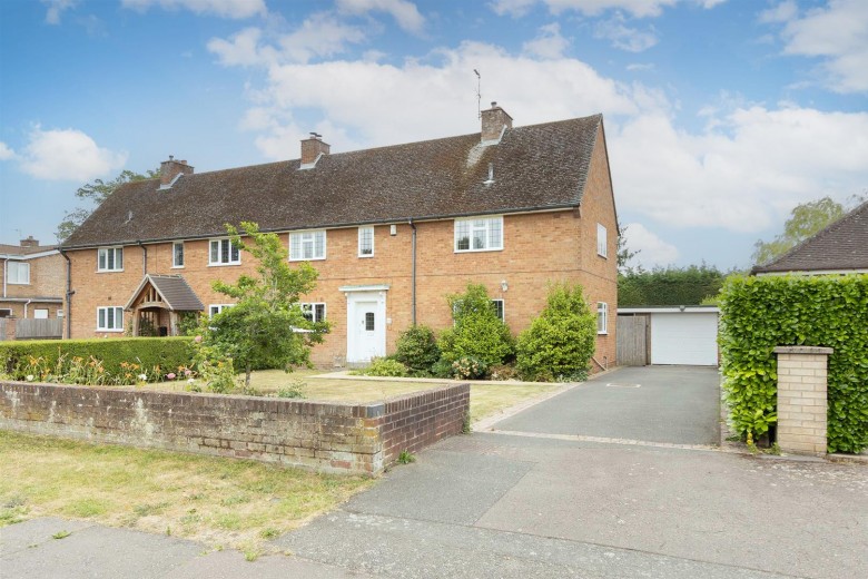 Click the photo for more details of Lime Tree Avenue, Bilton, Rugby