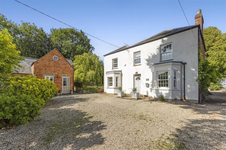 Click the photo for more details of Stratton, Nr Cirencester