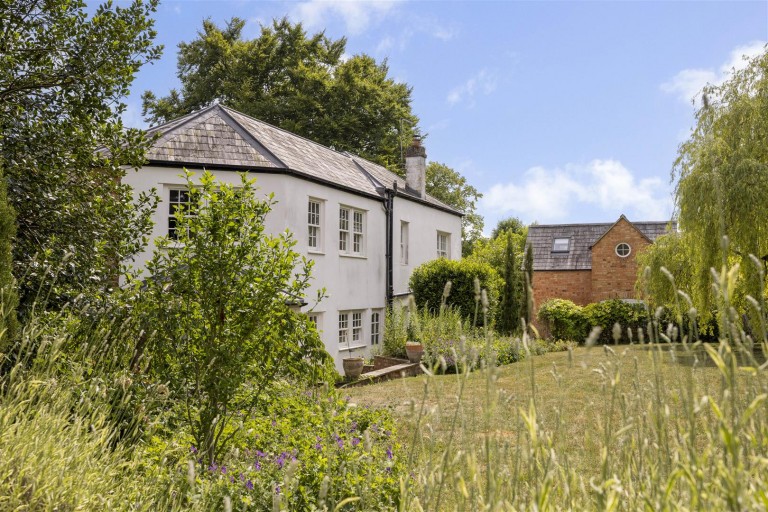 Images for Stratton, Nr Cirencester