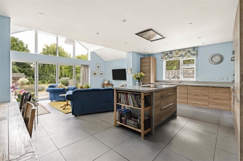 Click the photo for more details of The Endway, Steeple Bumpstead, Haverhill