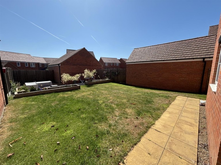 Images for Havill Crescent, Bloxham, Banbury