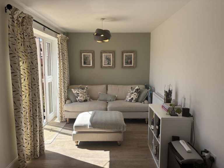 Images for Havill Crescent, Bloxham, Banbury