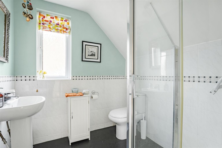 Images for Manor Road, Daventry, NN11