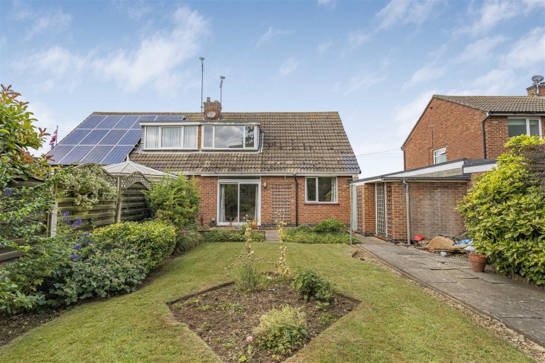 Images for Manor Road, Daventry, NN11