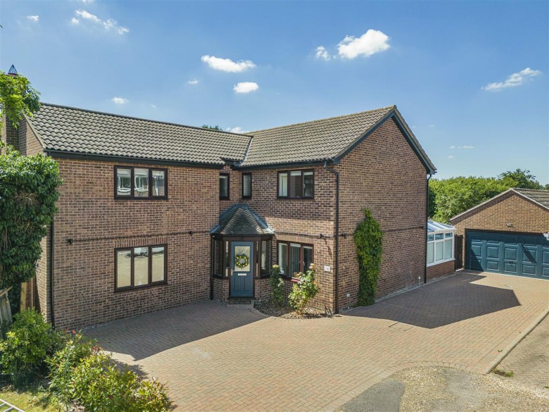 Click the photo for more details of Ashmead Drive, Hardwick, Cambridge