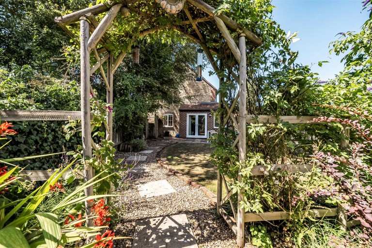 Images for Horsecroft, Stanford In The Vale, Oxfordshire, SN7