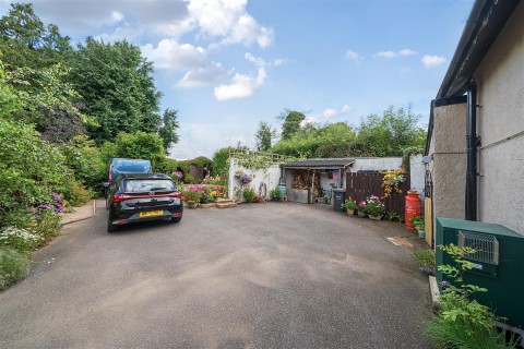 Click the photo for more details of South Molton