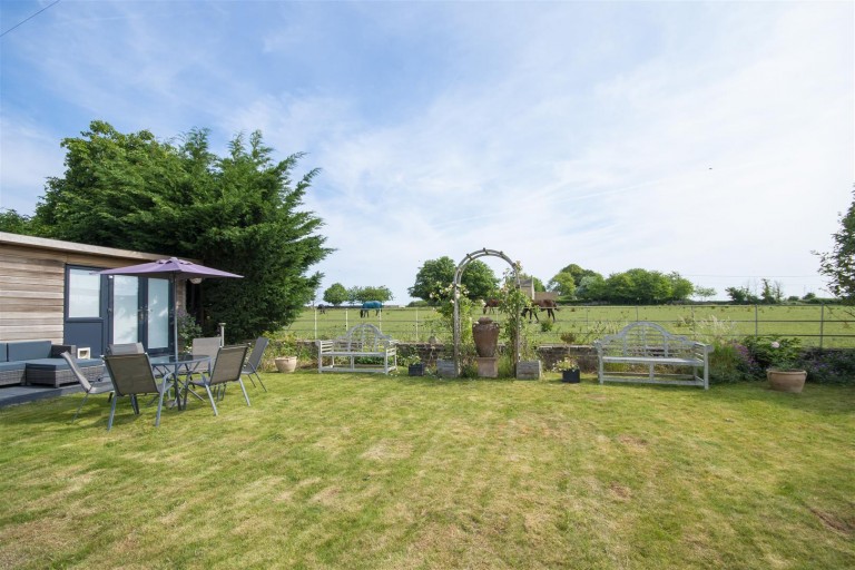 Images for Ampney St. Mary