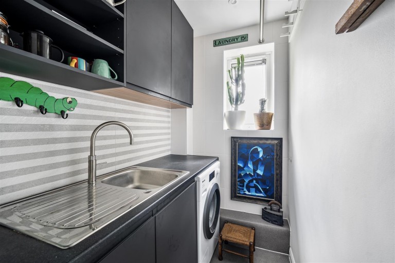 Images for Lodge Drive, Truro