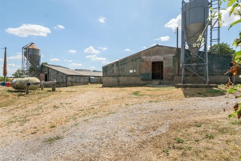 Click the photo for more details of Tunlands Poultry Buildings, Craydown Lane, Over Wallop