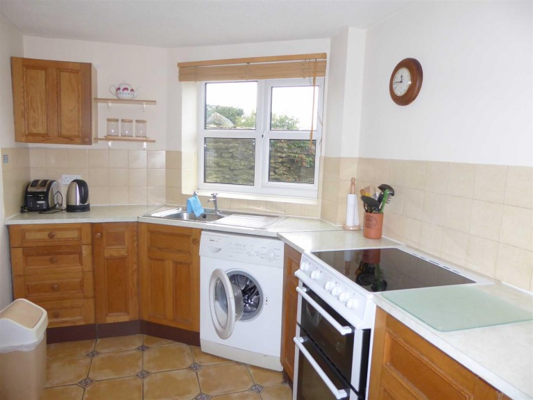 Images for School End, Aynho