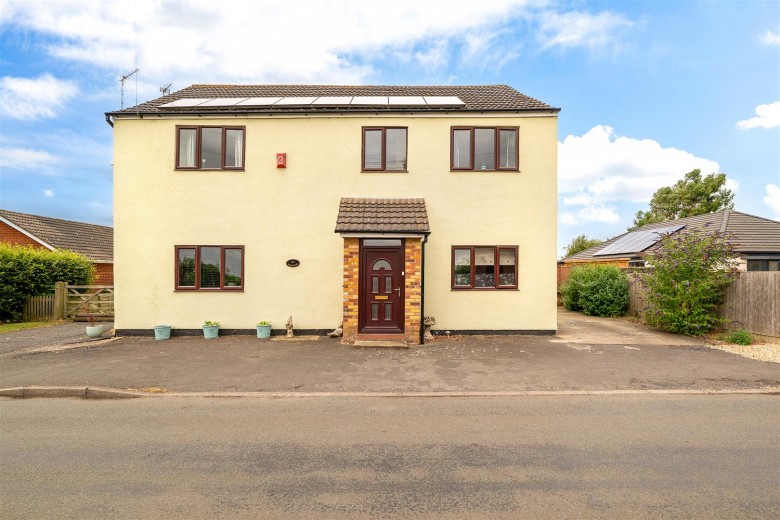 Click the photo for more details of Ferry Road, Southrey, Lincoln