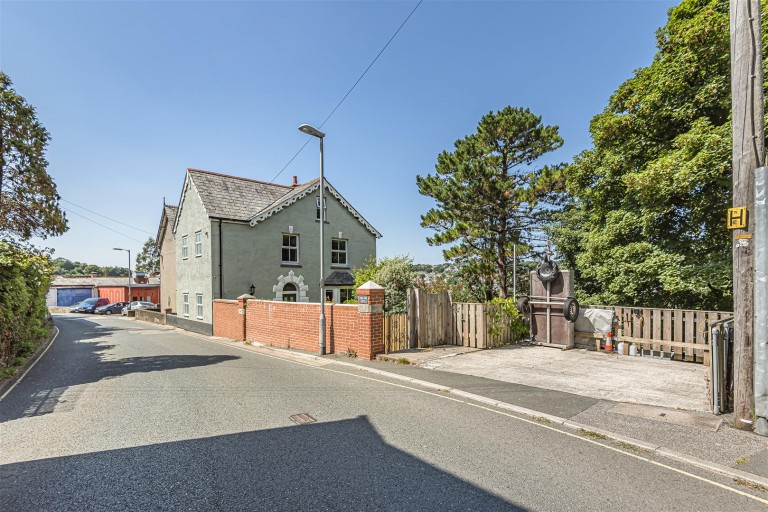 Images for Dockacre Road, Launceston