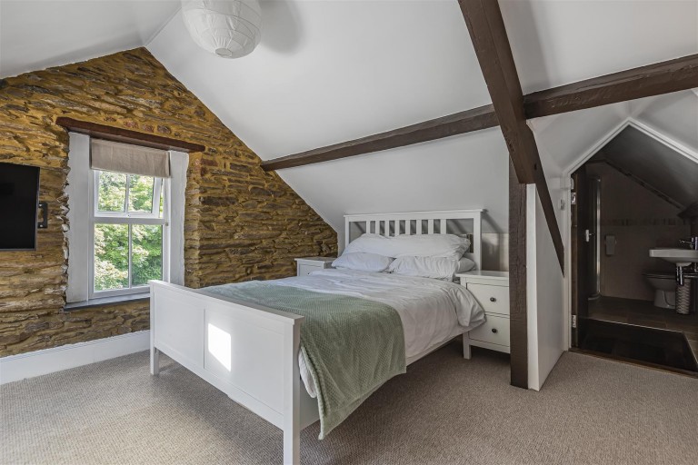 Images for Dockacre Road, Launceston