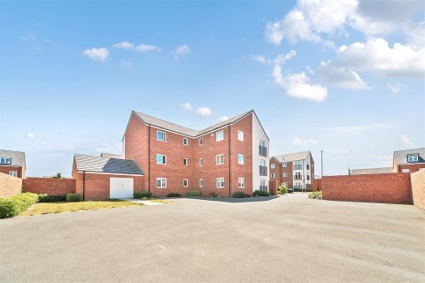 Click the photo for more details of Arnold Way, Liberator Lane, Grove, Wantage