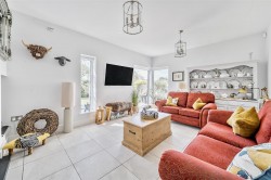 Images for Berrys Meadow, Spreyton, Crediton