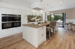 Images for 2 Longmeadow, Clyst St. Mary, Exeter