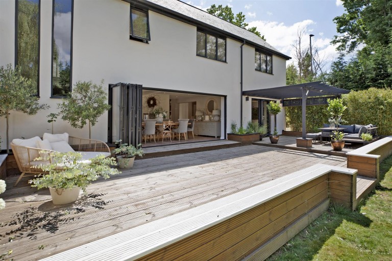 Images for 2 Longmeadow, Clyst St. Mary, Exeter