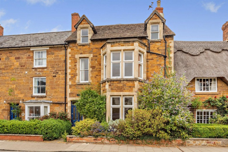 Click the photo for more details of High Street West, Uppingham, Rutland