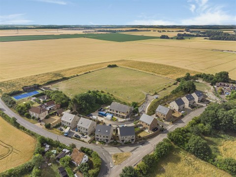 Click the photo for more details of Heath Road, Swaffham Bulbeck