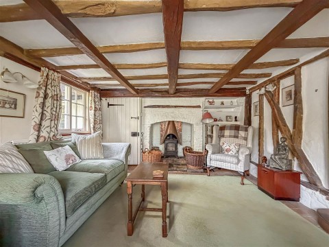 Click the photo for more details of High Street, Barton