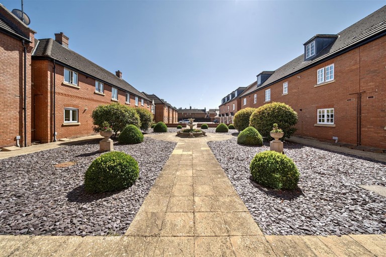 Images for Reffield Close, Towcester, NN12