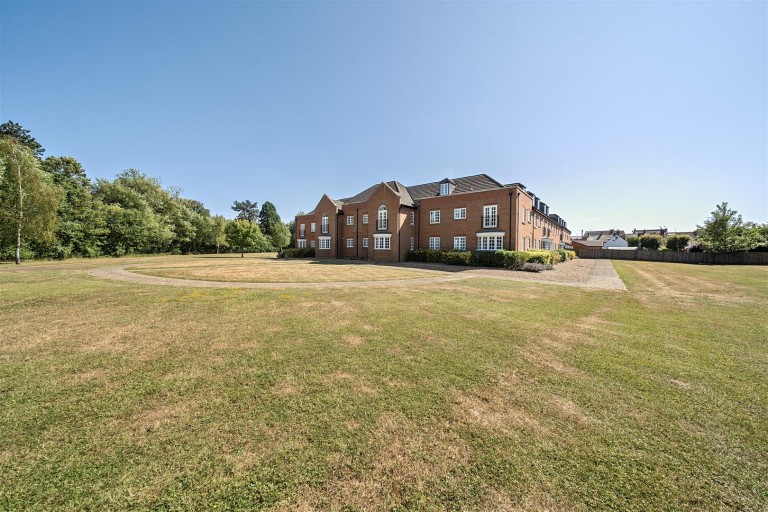 Images for Reffield Close, Towcester, NN12