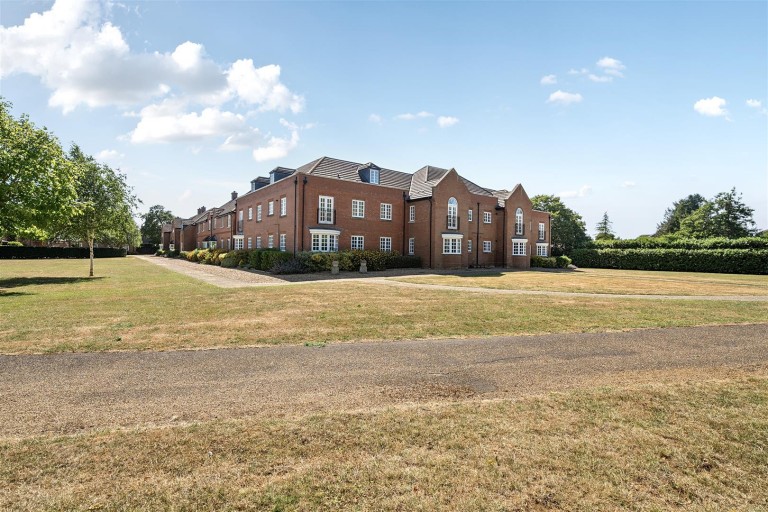 Images for Reffield Close, Towcester, NN12