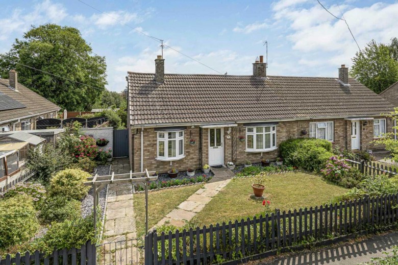 Click the photo for more details of Round Close, Welton, Daventry, NN11