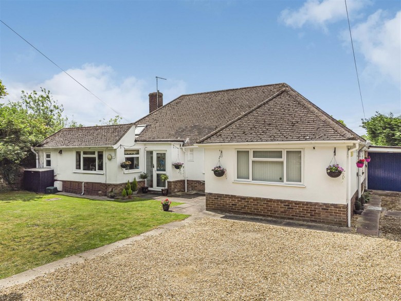 Click the photo for more details of Oakington Road, Girton