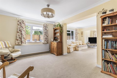 Click the photo for more details of Oakington Road, Girton