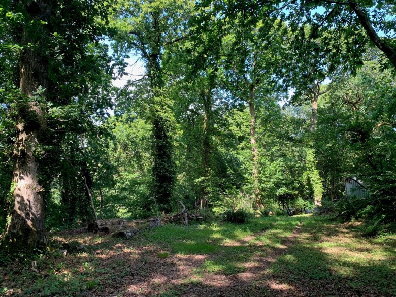 Click the photo for more details of Slapton, Kingsbridge
