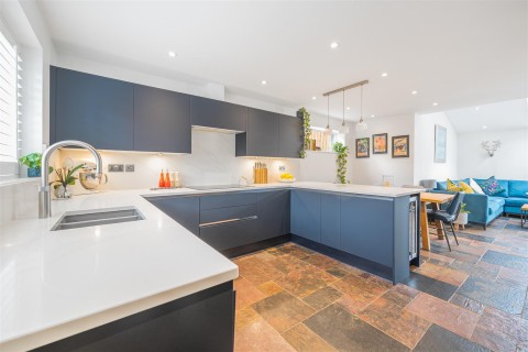 Click the photo for more details of New Road, Greens Norton, NN12