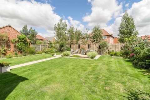 Click the photo for more details of Grassington Drive, Nuneaton