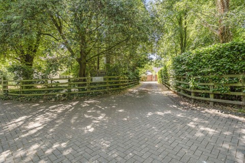 Click the photo for more details of Cambridge Road, Great Shelford, Cambridge