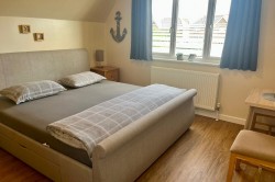 Images for Colwell Bay, Isle of Wight