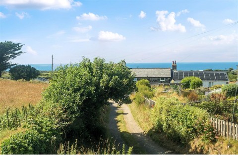 Click the photo for more details of Higher Bal, St. Agnes